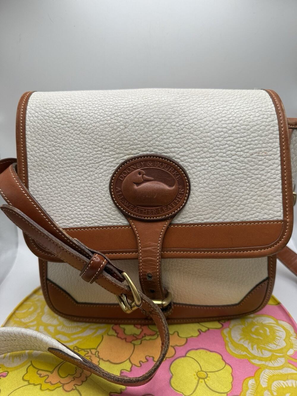 Vintage 1980s Dooney & Bourke Brass Surrey Bag Bone Tan Purse Shoulder Strap